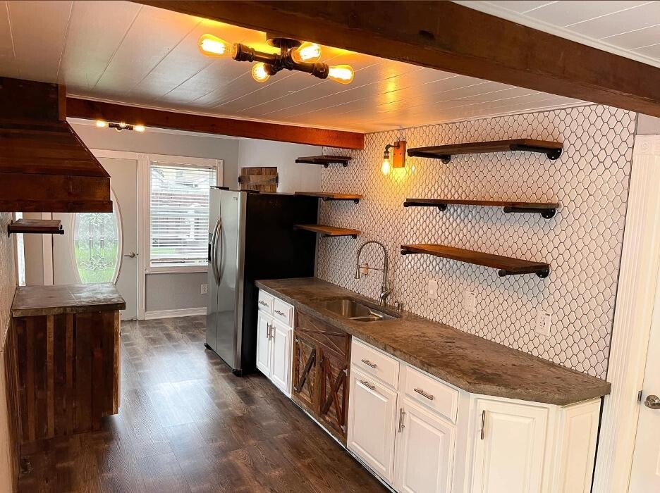 Images L12 Construction