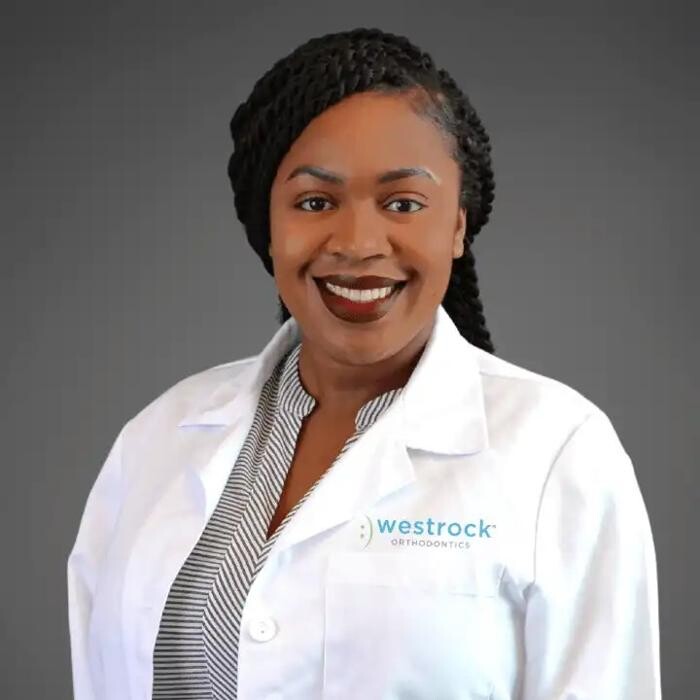 Images Aisha D. Henry, DDS MHS