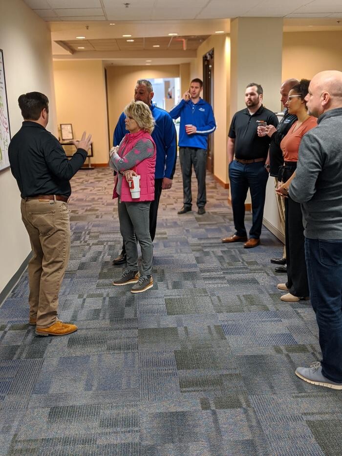 Images Dealer Teamwork