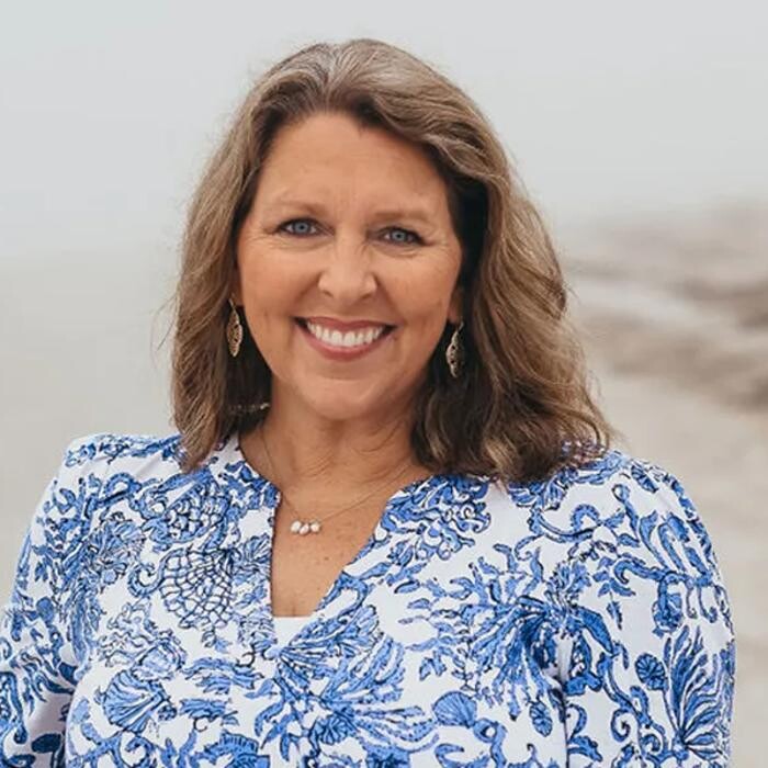 Images Valerie Minor, DMD