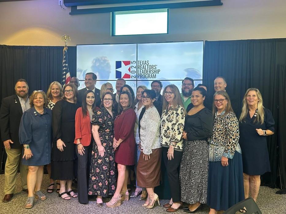 Images Brook Ashley - Century 21 Judge Fite