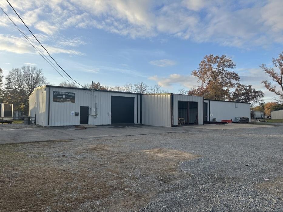 Images West Ouachita Cabinets