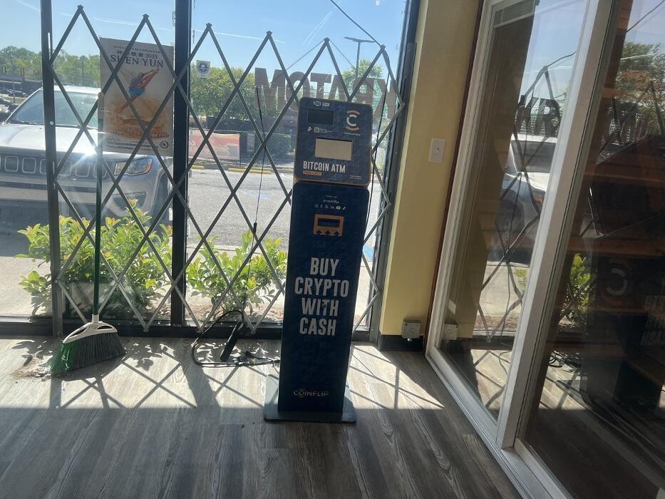 Images CoinFlip Bitcoin ATM - Mc Tobacco & Vapor 3 (Moncks Corner)