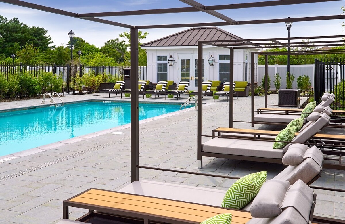 Images Encore Luxury Living