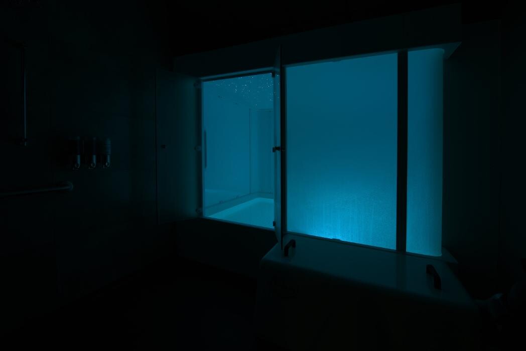 Images Be Still Float Studio