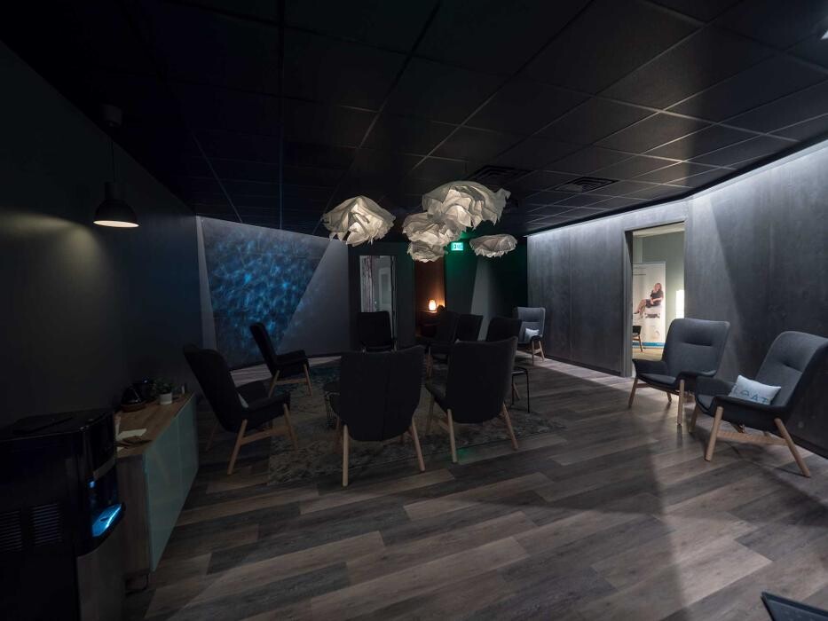 Images Be Still Float Studio