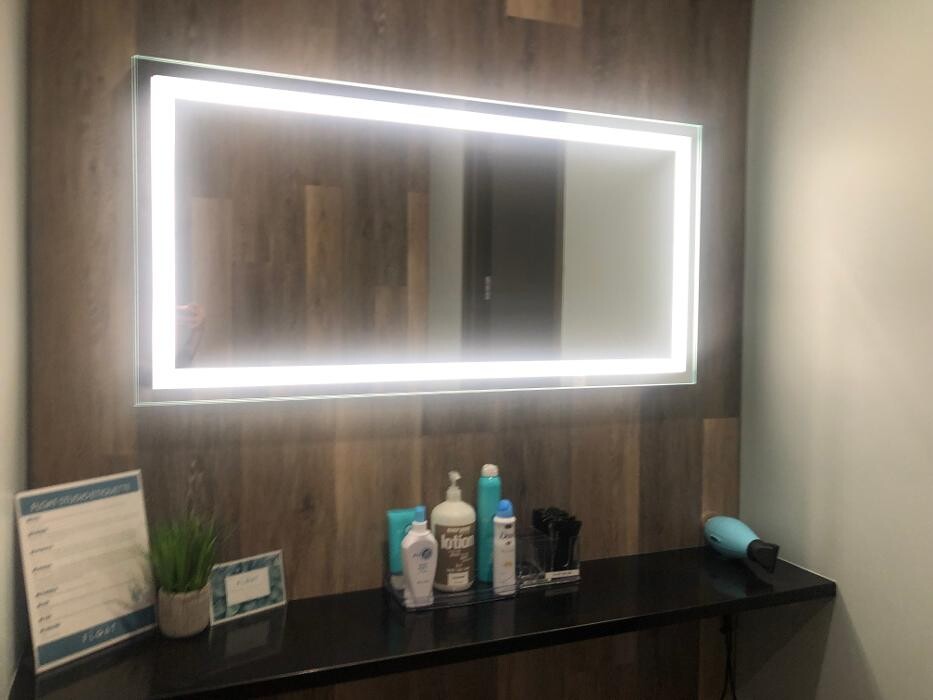 Images Be Still Float Studio