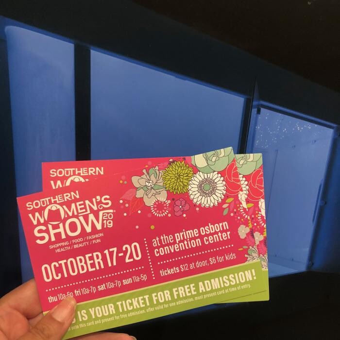 Images Be Still Float Studio