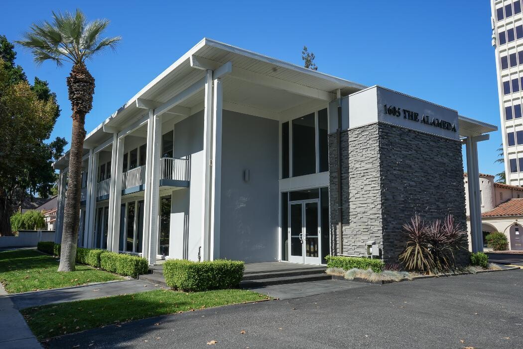 Images Lightfully Behavioral Health