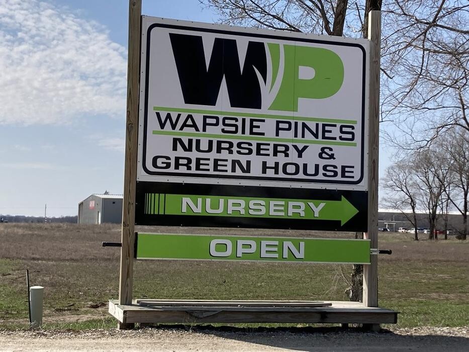 Images Wapsie Pines Lawncare & Landscaping, Inc.