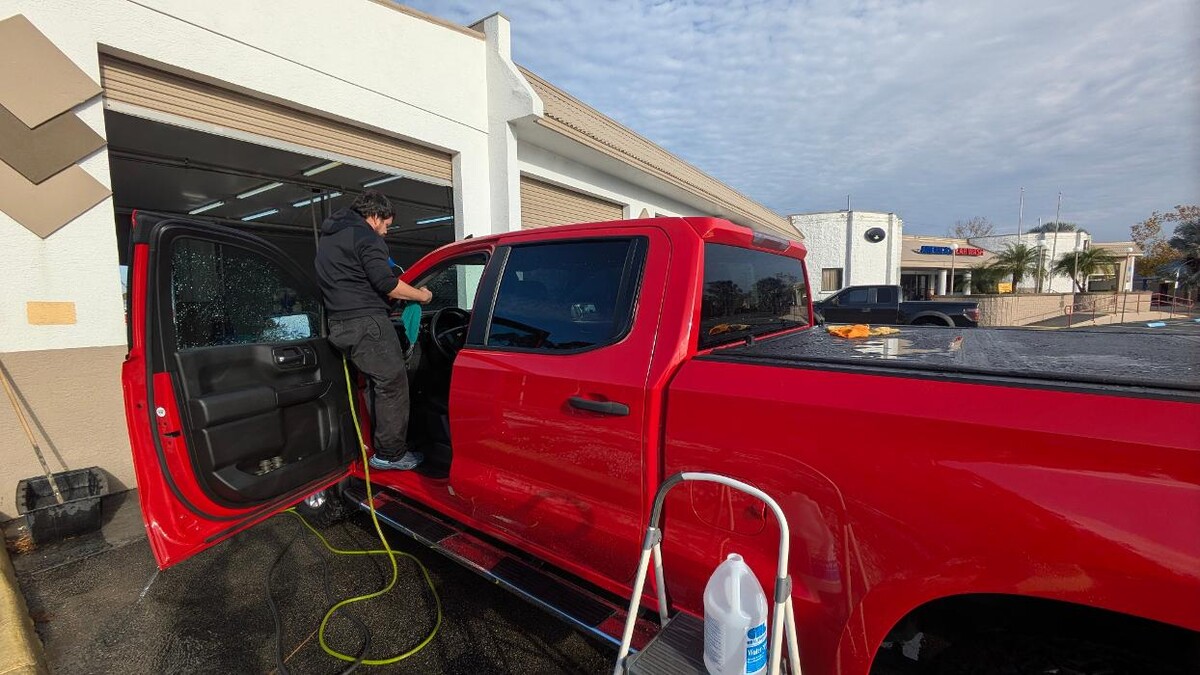 Images America's Auto Spa & Lube