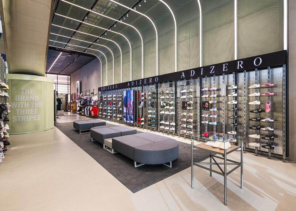 Images adidas Brand Center Las Vegas