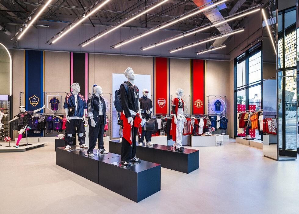 Images adidas Brand Center Las Vegas