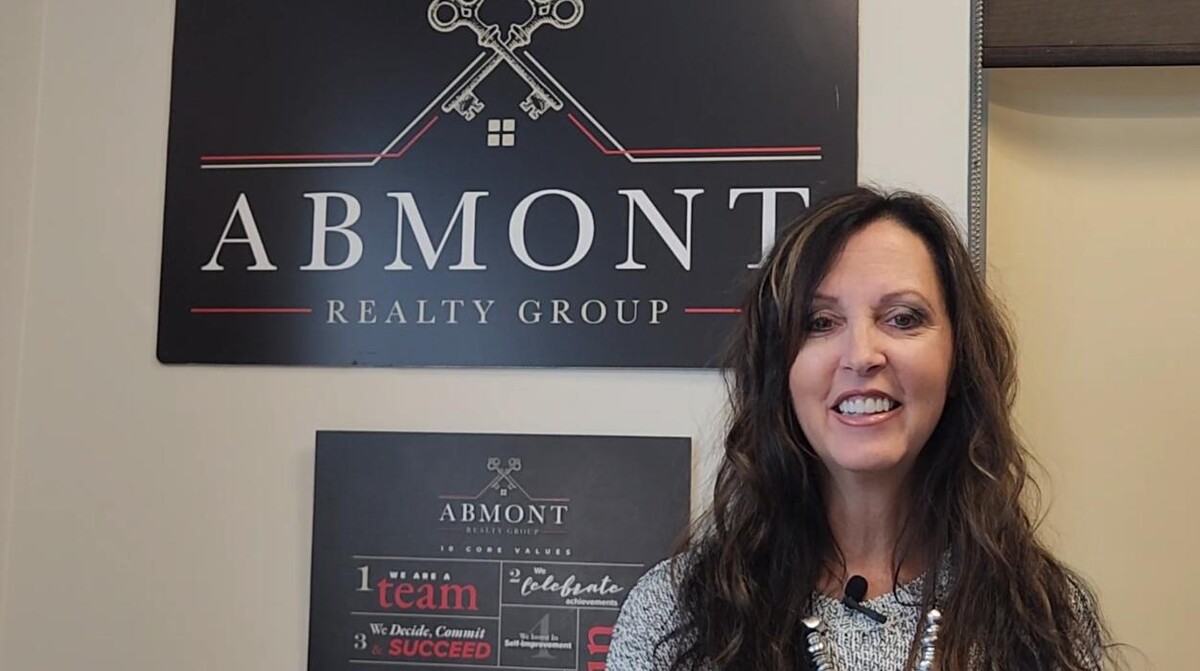 Images Abmont Realty Group