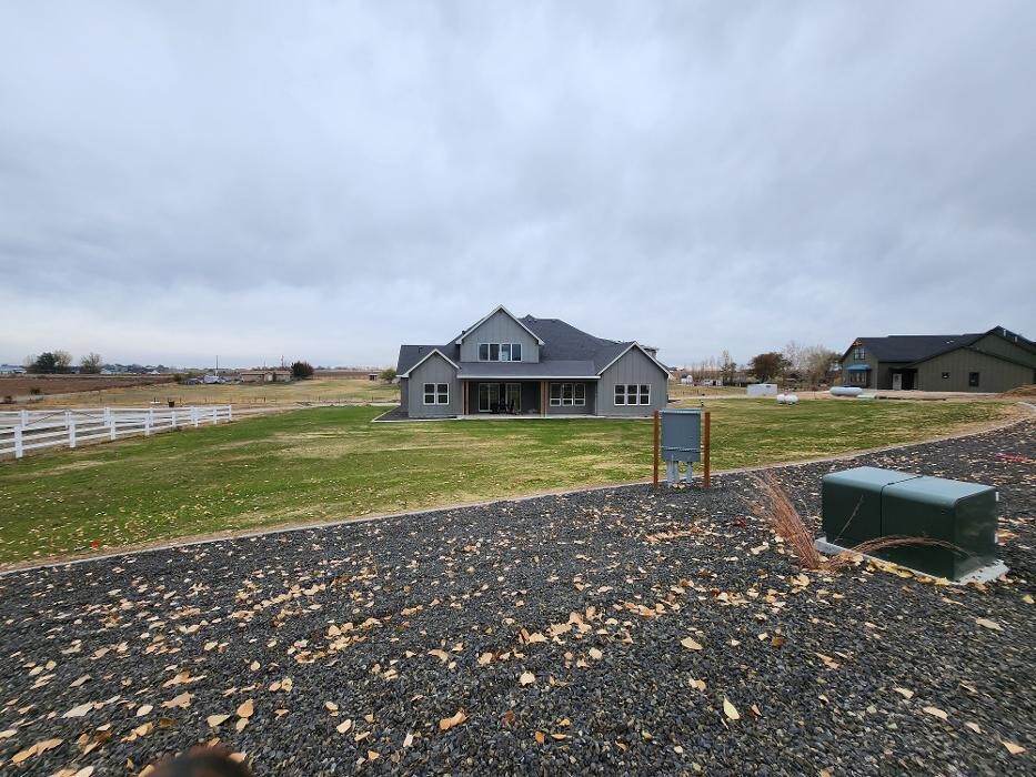 Images Abmont Realty Group