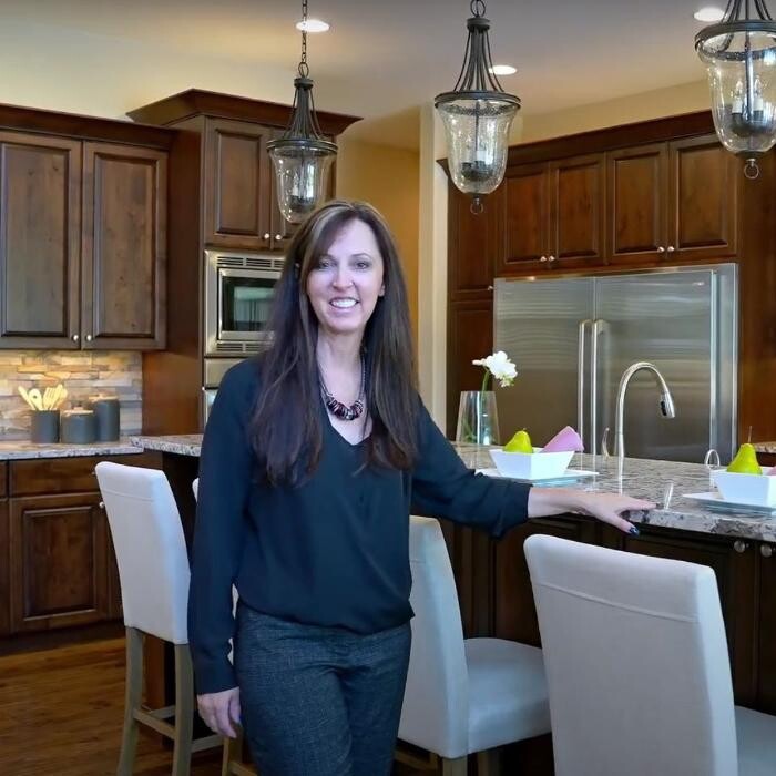 Images Abmont Realty Group