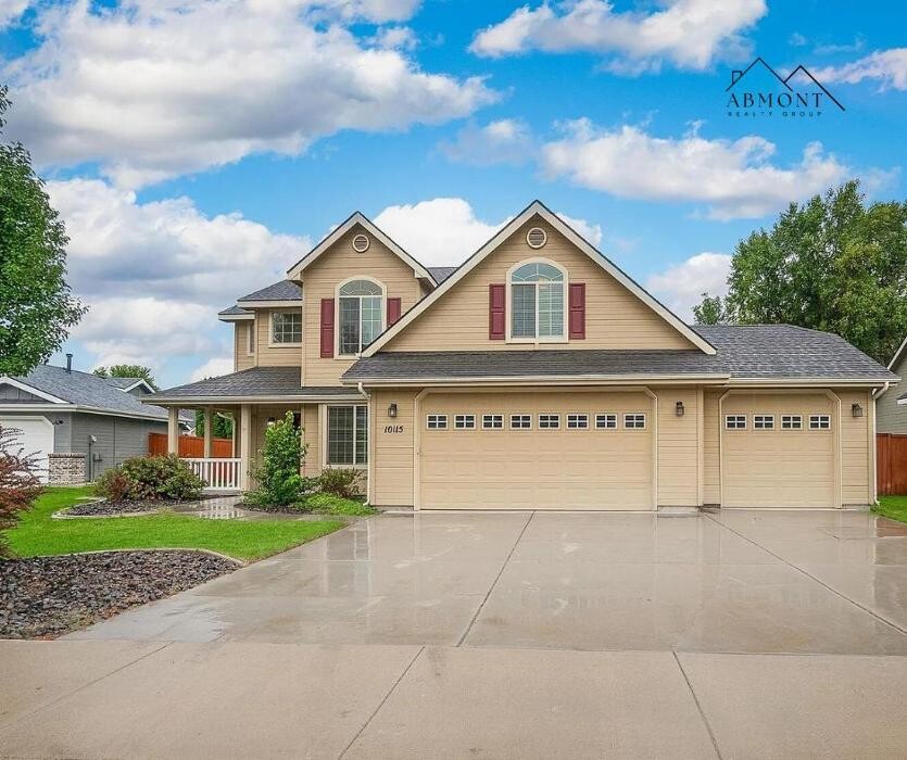 Images Abmont Realty Group
