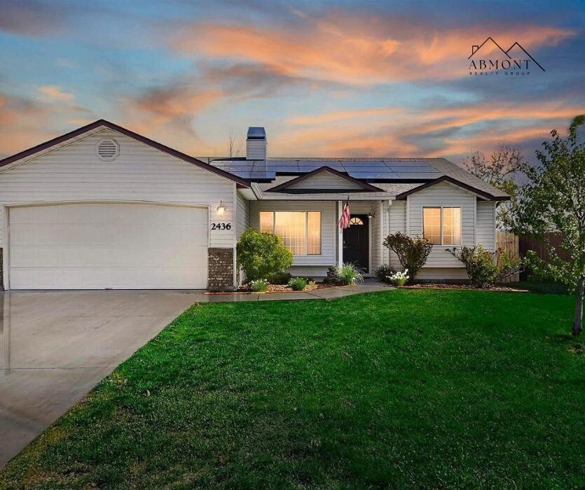 Images Abmont Realty Group