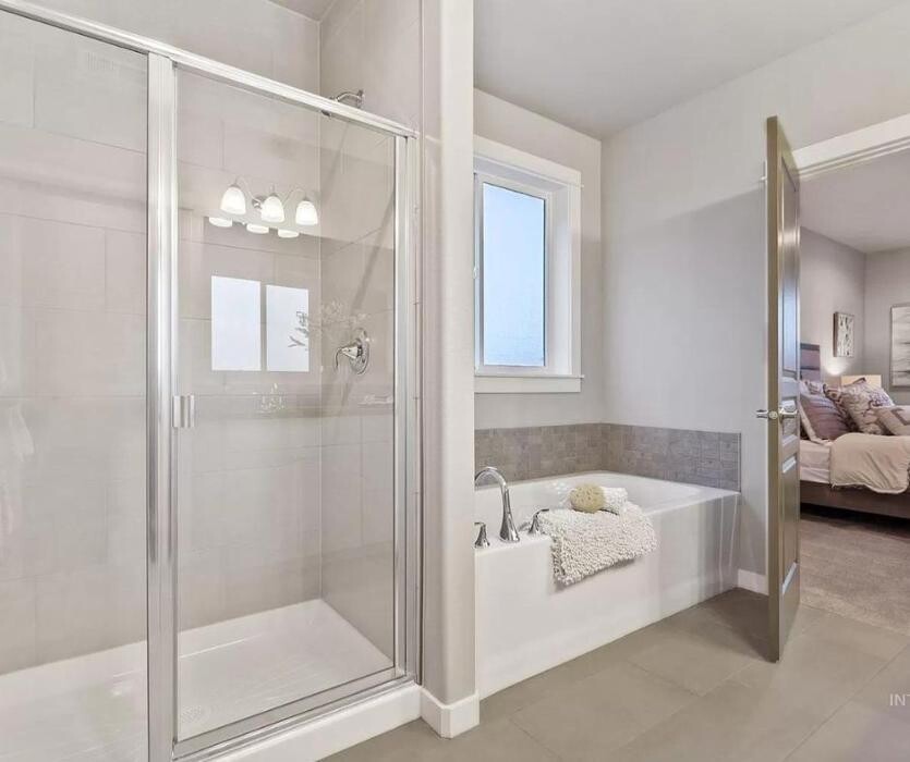 Images Abmont Realty Group