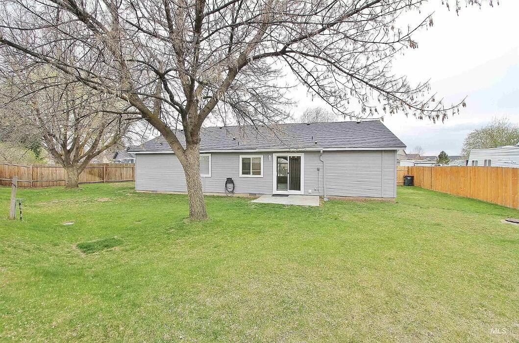 Images Abmont Realty Group