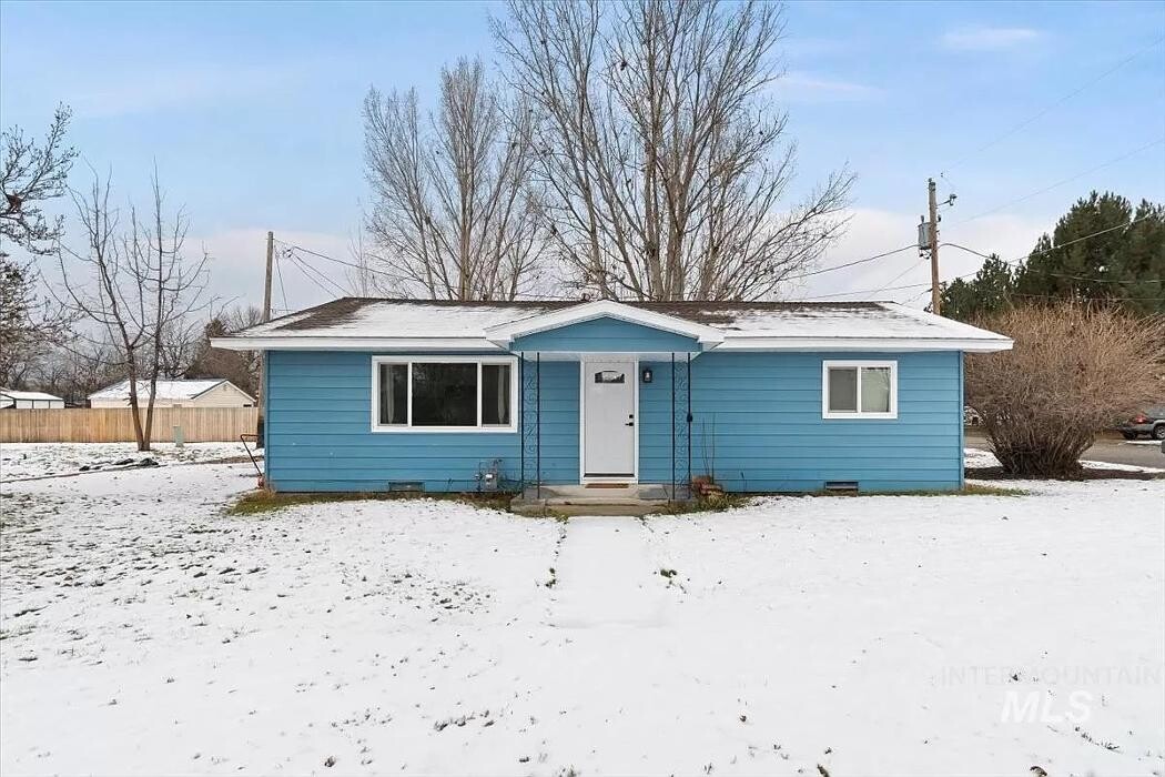 Images Abmont Realty Group