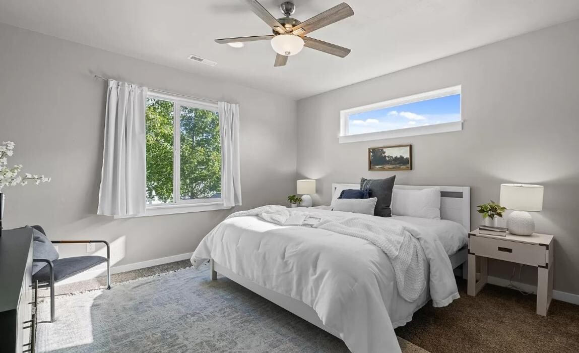 Images Abmont Realty Group