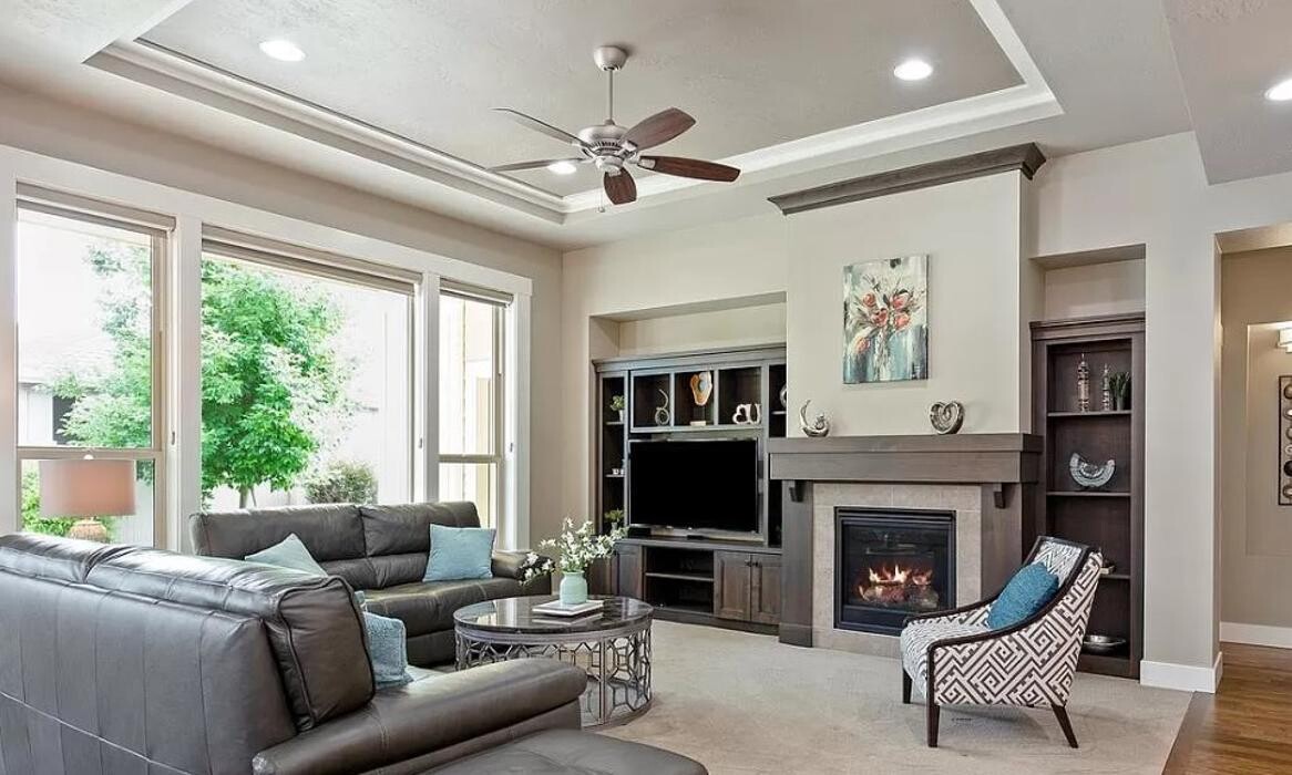 Images Abmont Realty Group