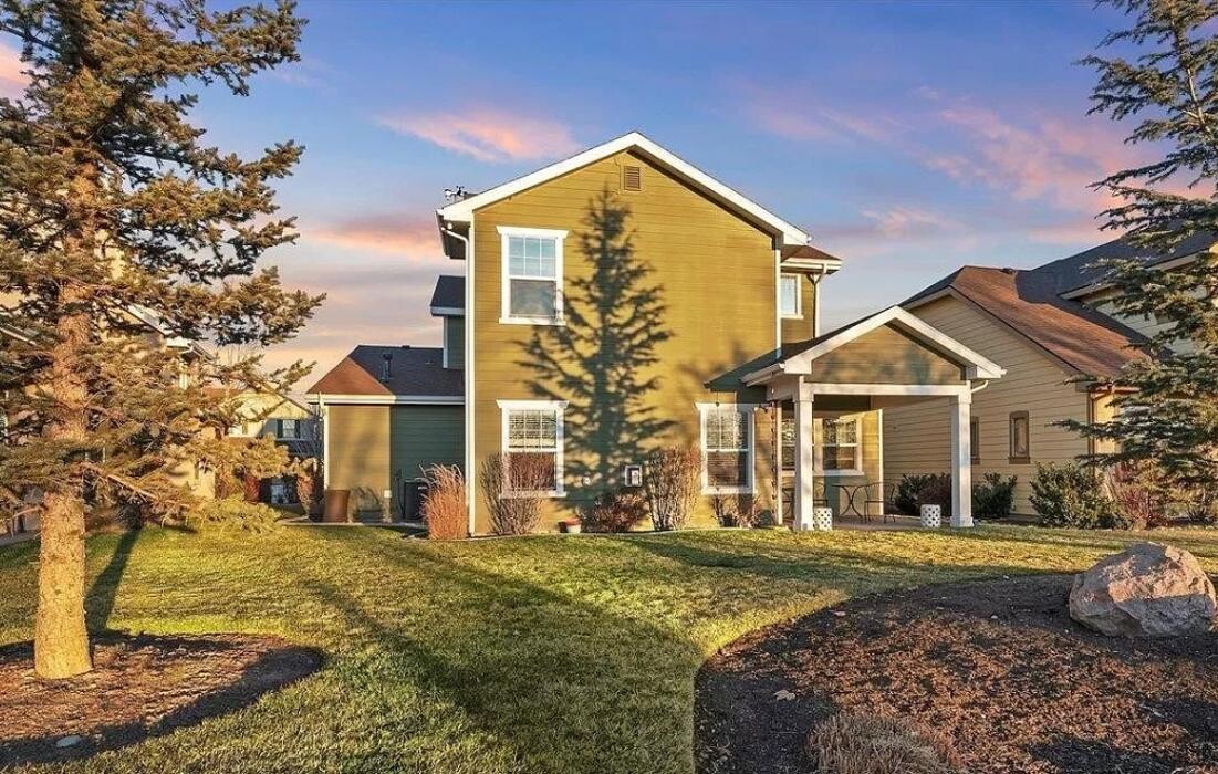Images Abmont Realty Group