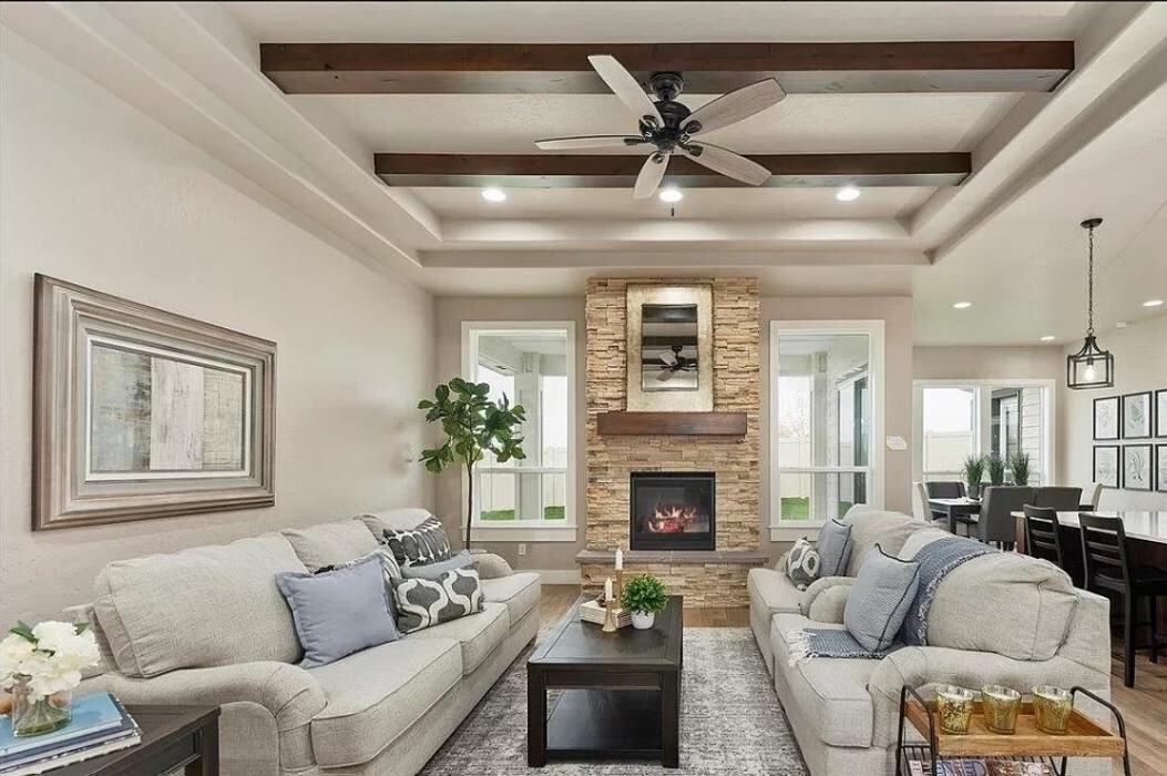 Images Abmont Realty Group