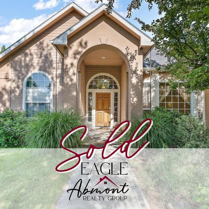 Images Abmont Realty Group