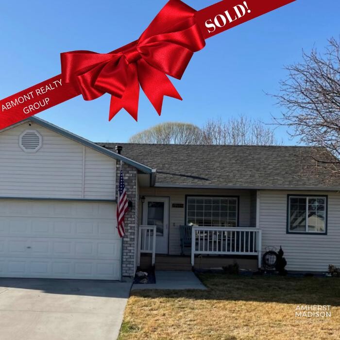 Images Abmont Realty Group