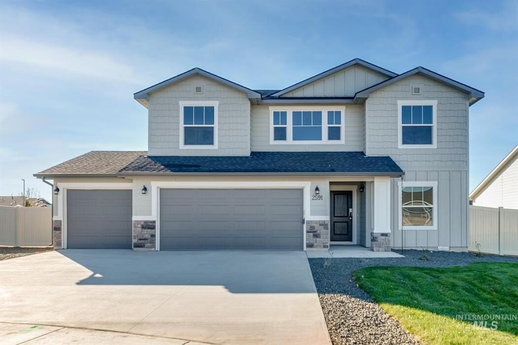 Images Abmont Realty Group