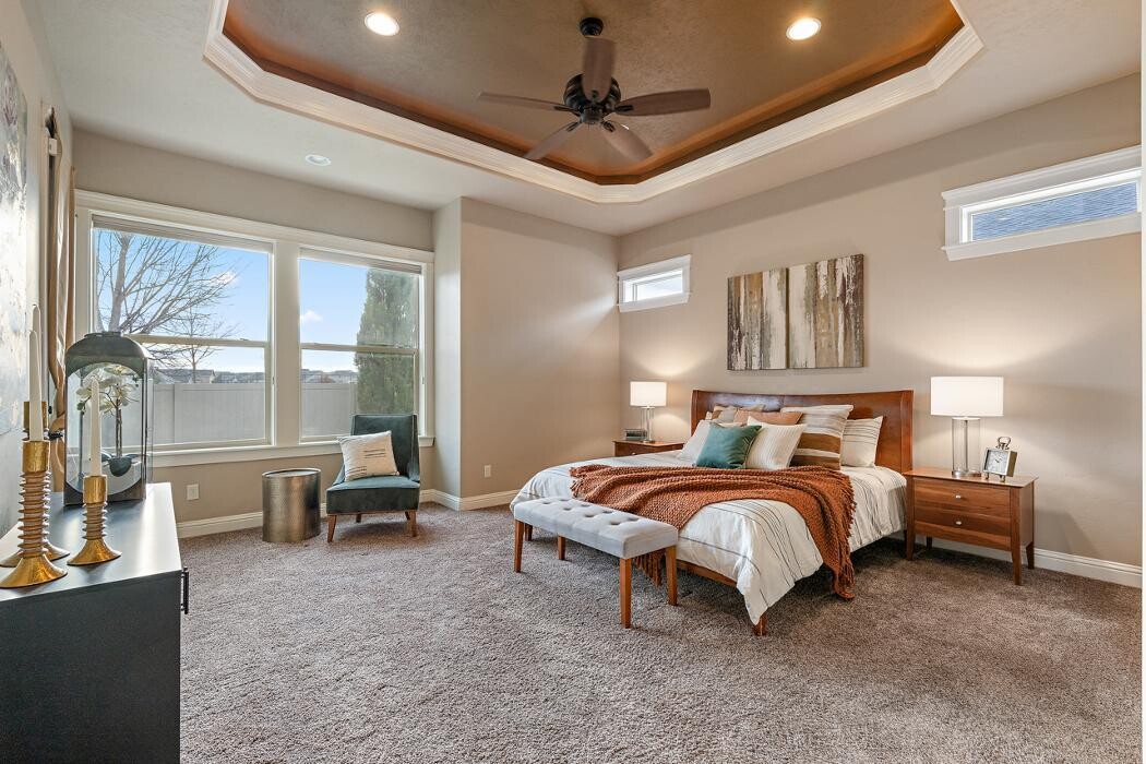 Images Abmont Realty Group