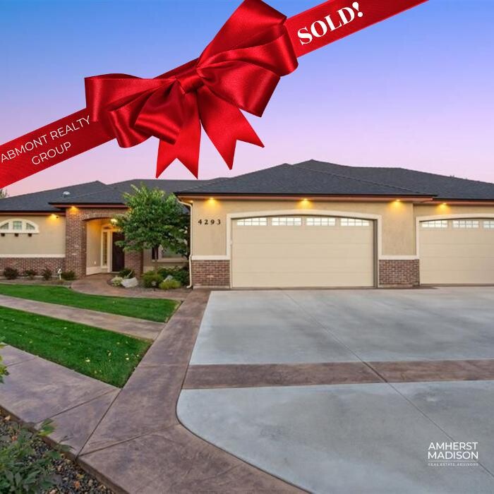 Images Abmont Realty Group