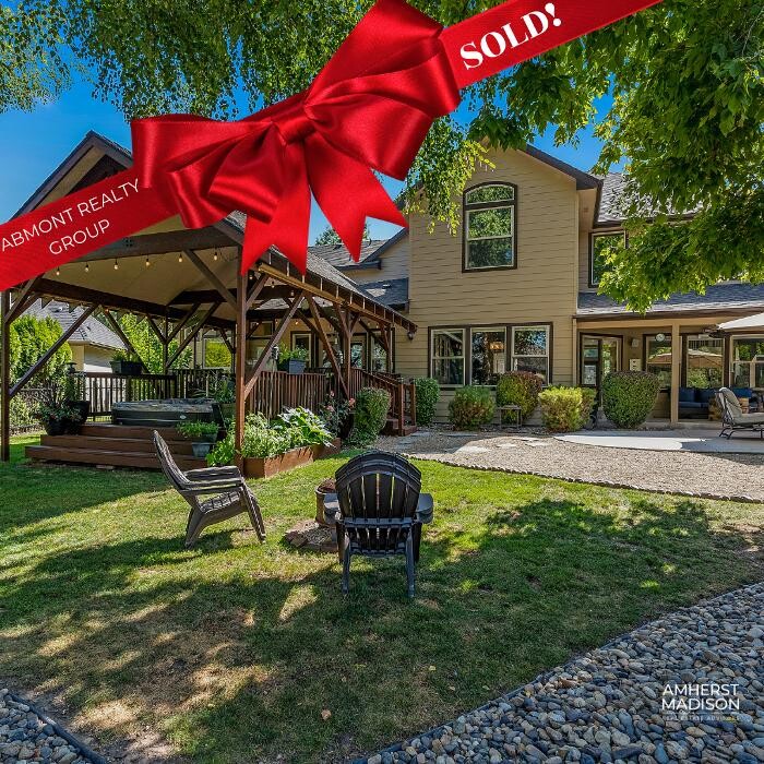 Images Abmont Realty Group
