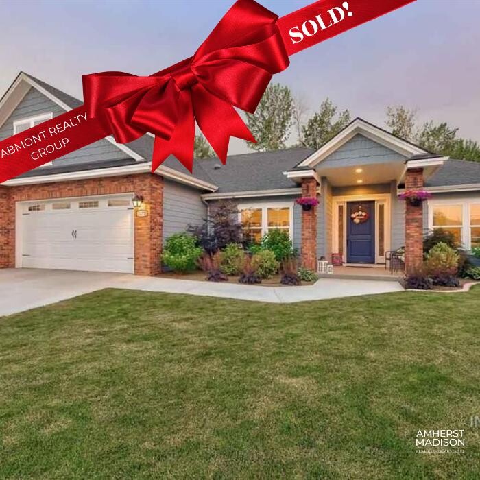 Images Abmont Realty Group