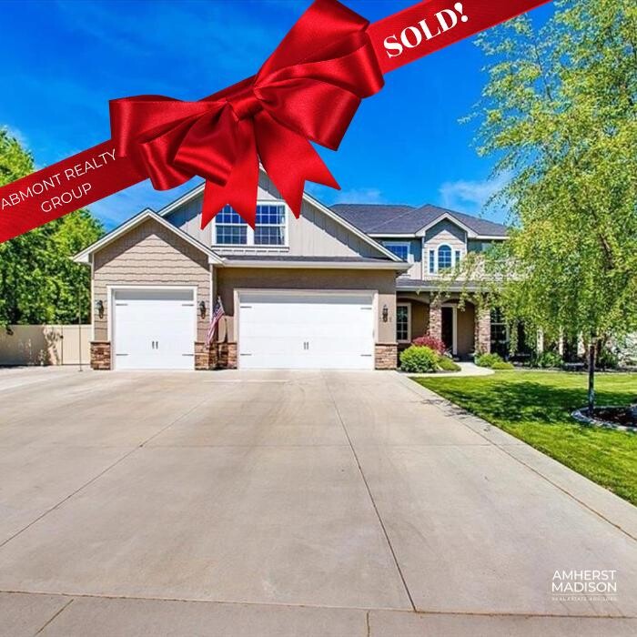 Images Abmont Realty Group