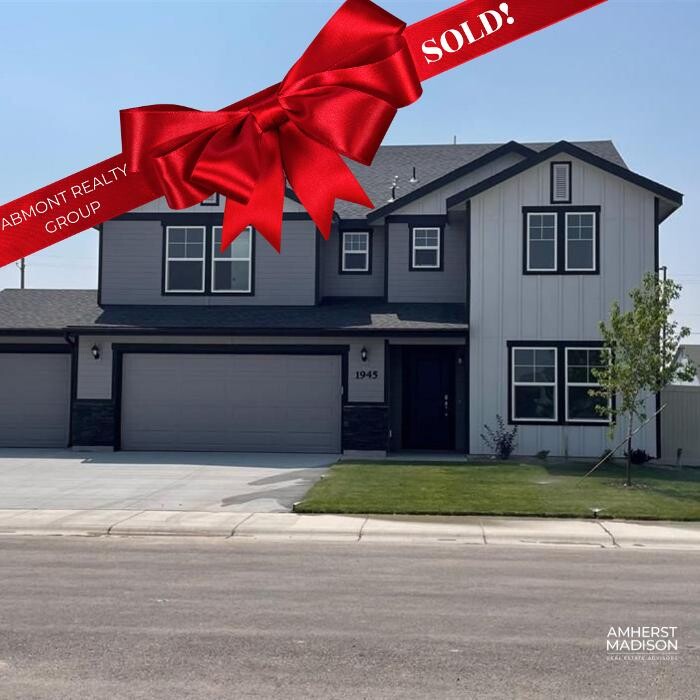 Images Abmont Realty Group