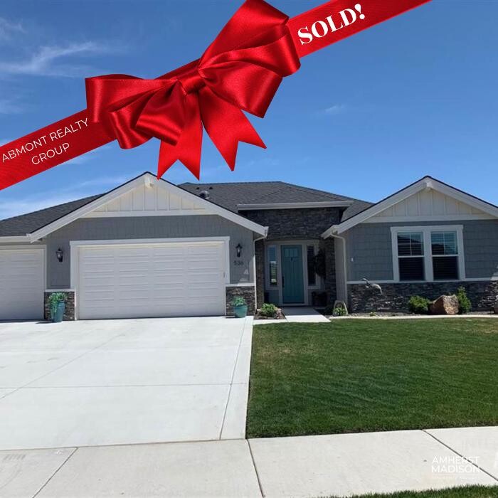Images Abmont Realty Group
