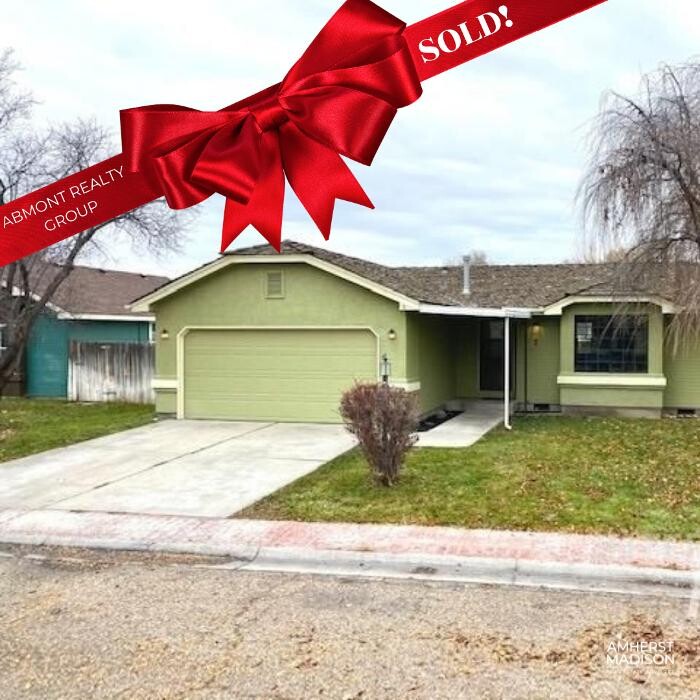 Images Abmont Realty Group