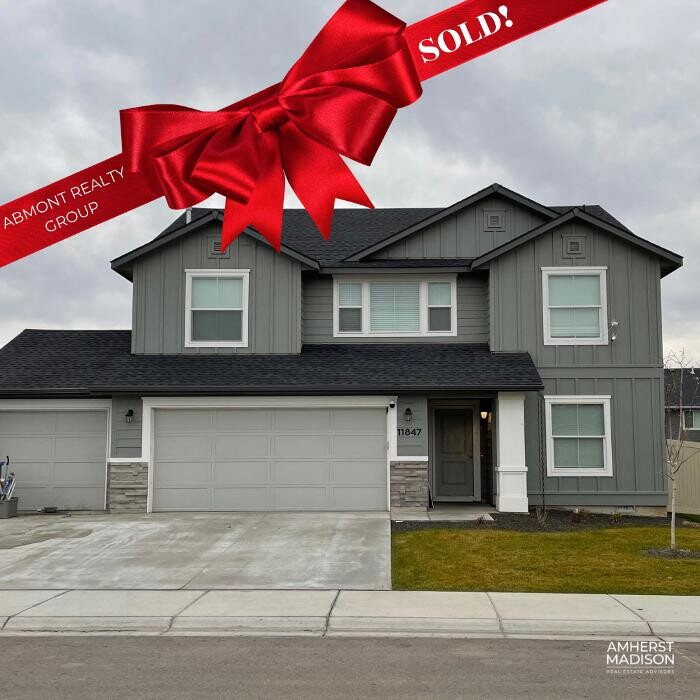 Images Abmont Realty Group