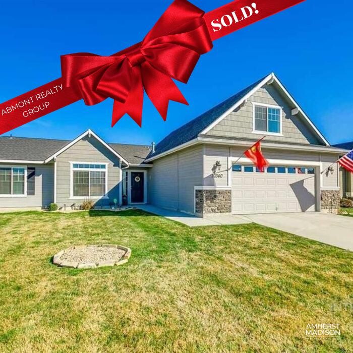 Images Abmont Realty Group