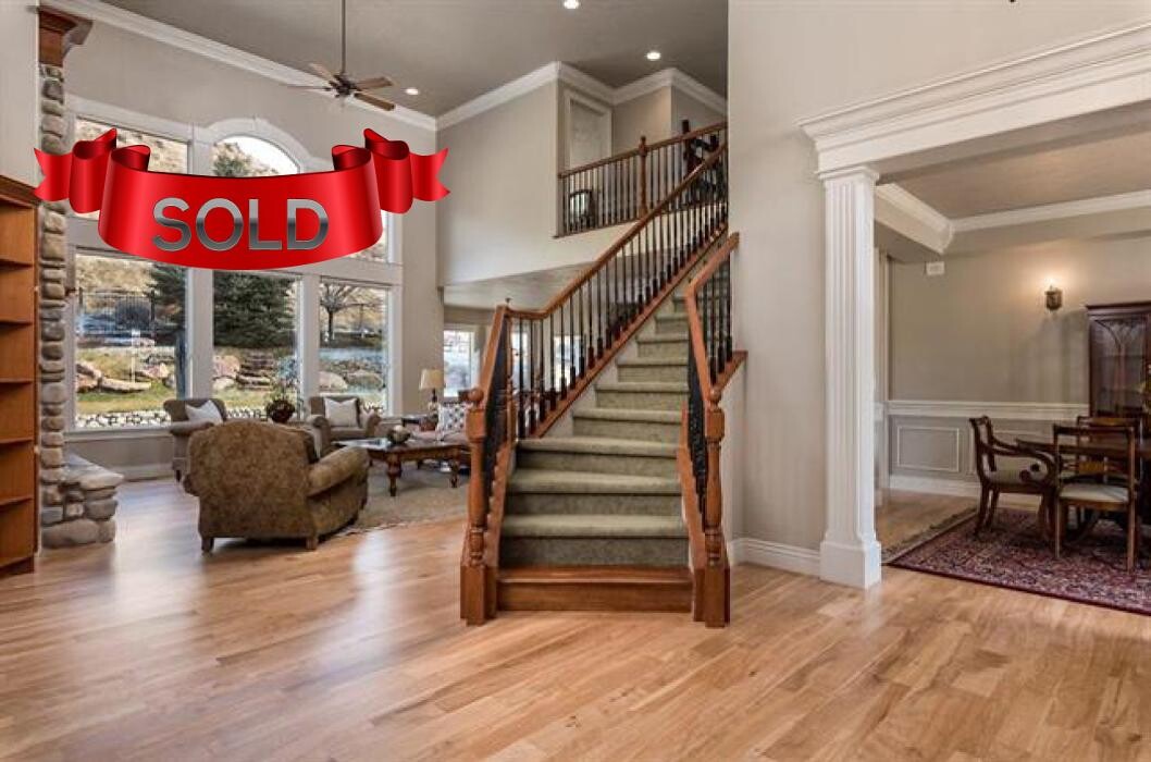 Images Abmont Realty Group