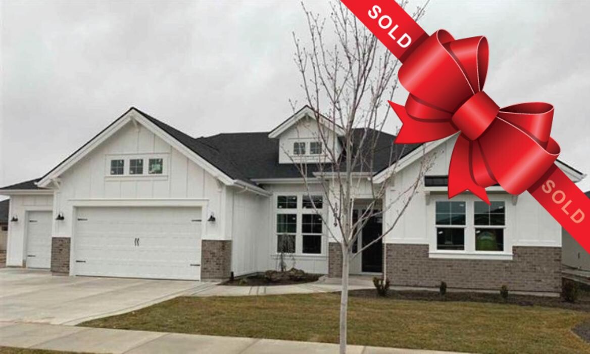 Images Abmont Realty Group
