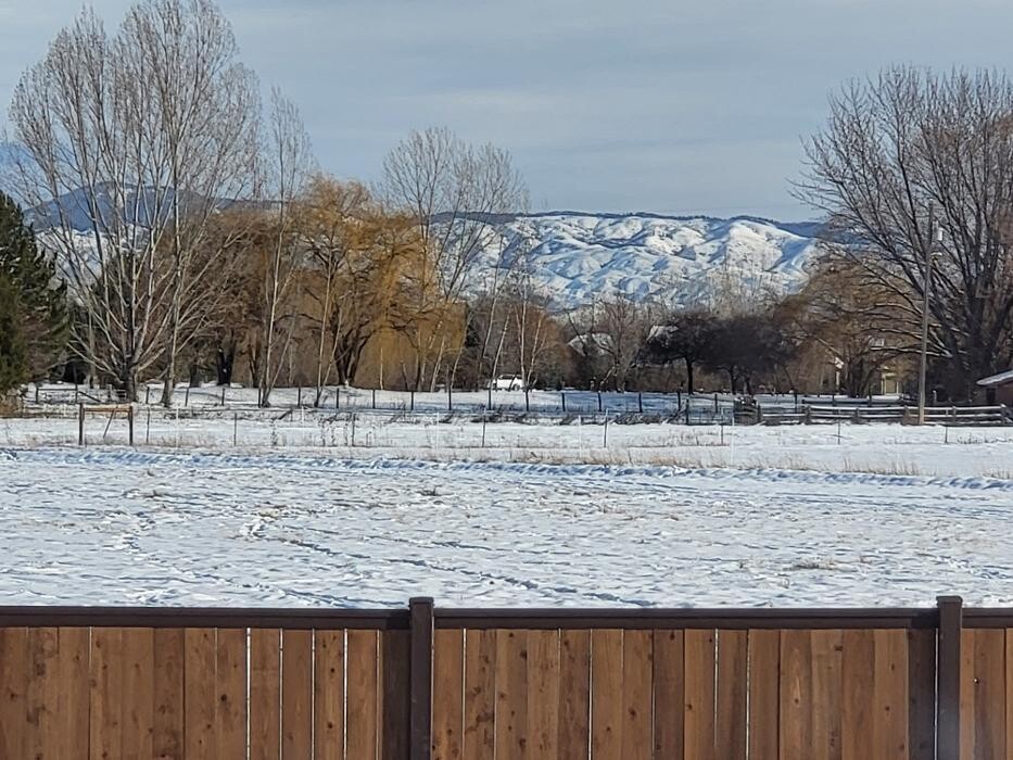 Images Abmont Realty Group