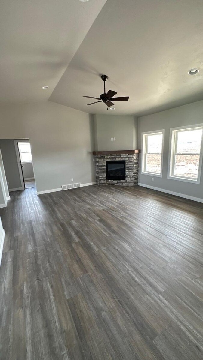 Images American Quality Homes - AQH