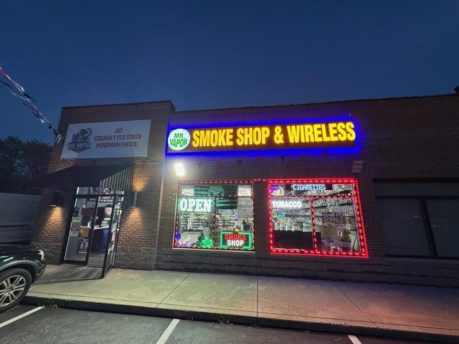 Images CoinFlip Bitcoin ATM - Mr. Vapor Smoke Shop & Wireless (Aurora)