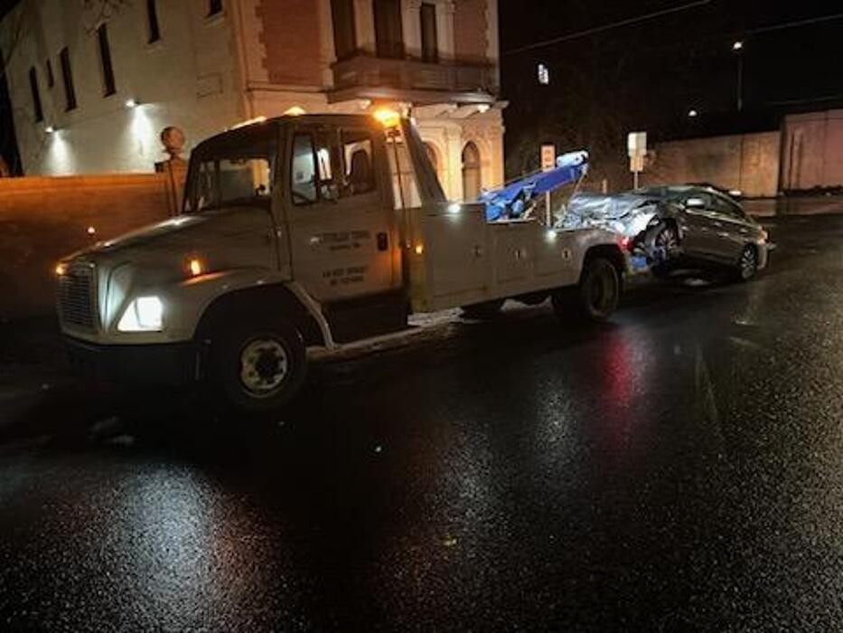 Images Cloverleaf Towing