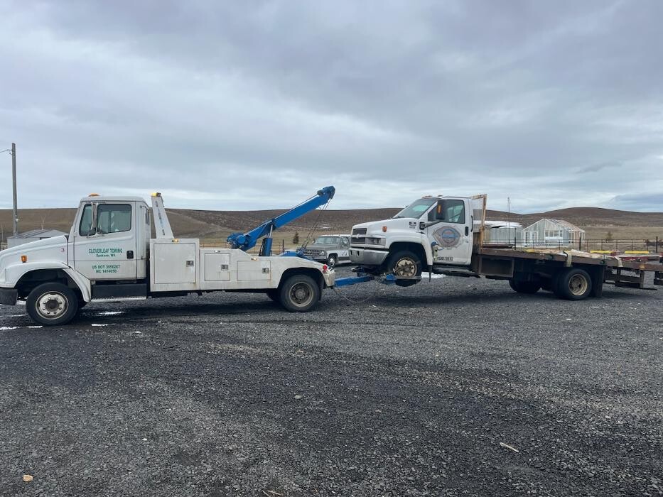 Images Cloverleaf Towing