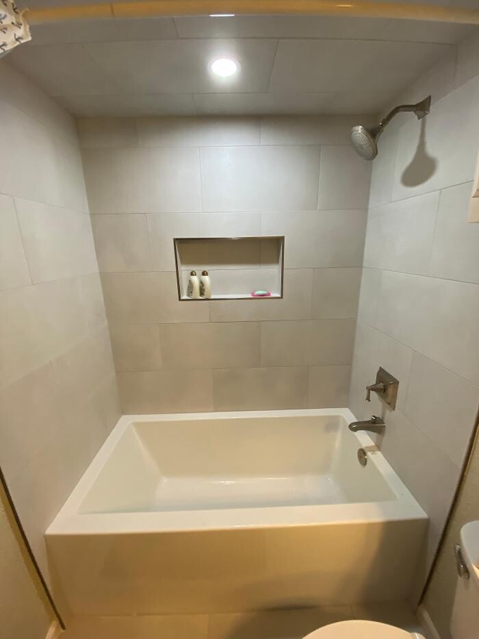 Images Distinguished Designs - General Contractor, Kitchen, & Bathroom Remodeling